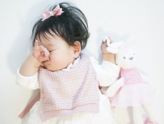 赤ちゃんの鼻水を吸引したい 寝てる時に使える吸引器を徹底調査 かたつむり